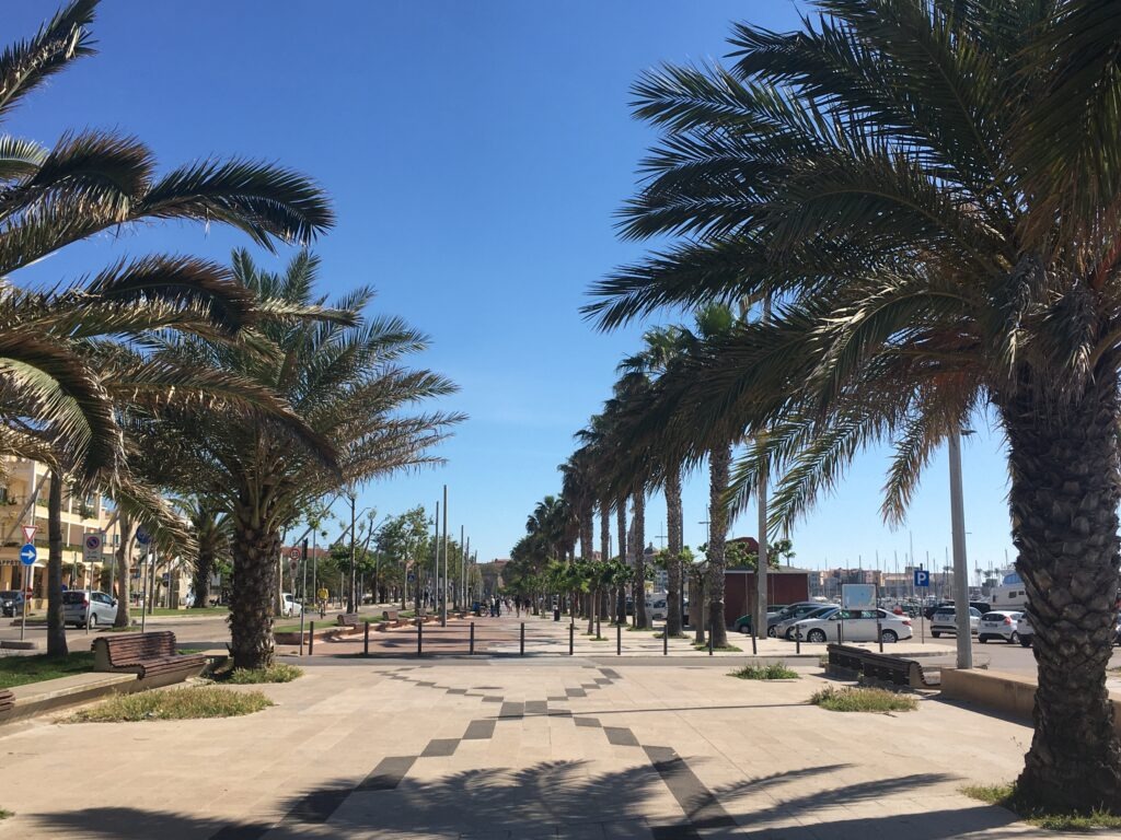 Alghero e la Riviera del Corallo: Cosa Vedere Oltre le Mura