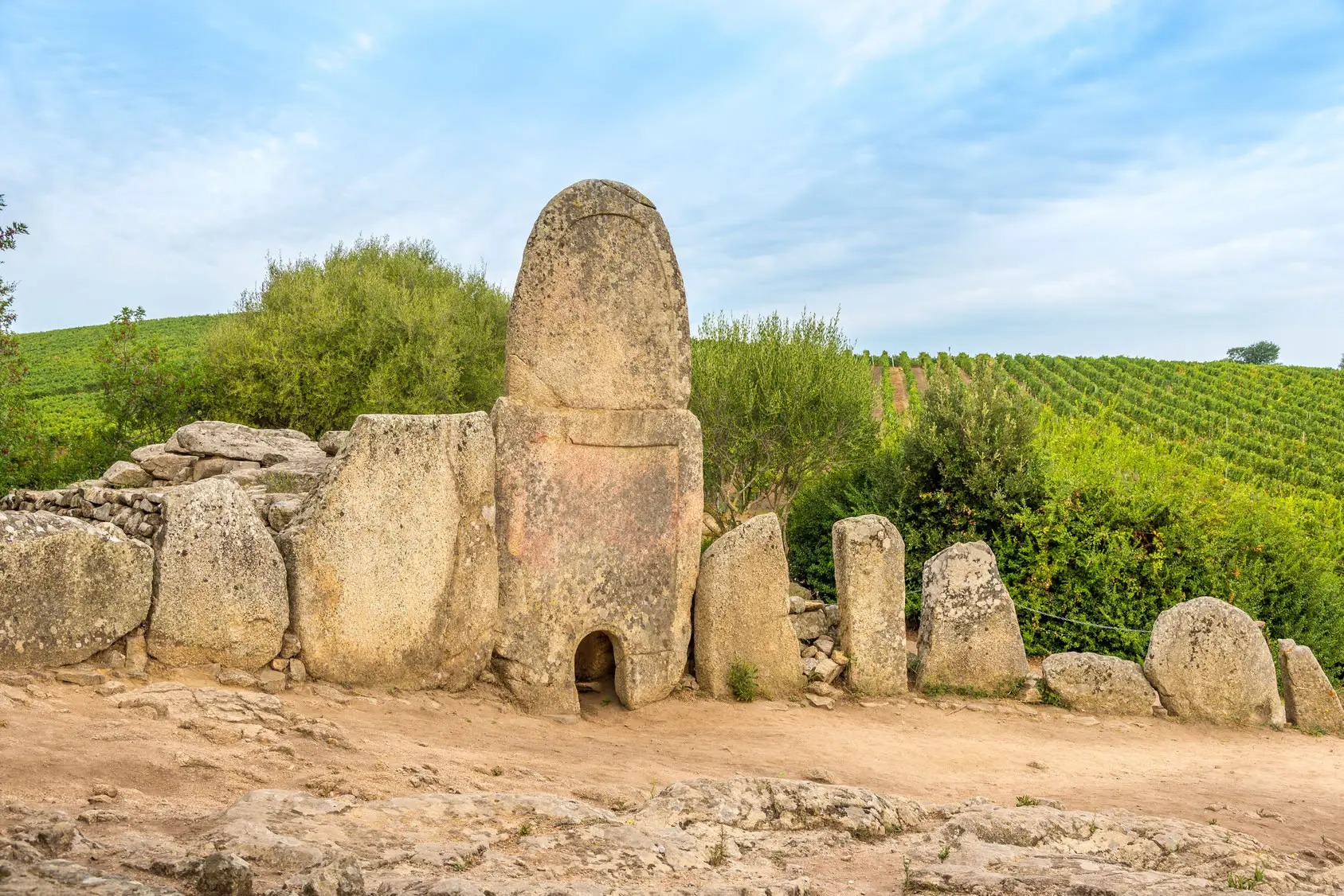 Leggende Sarde: Storie di Fantasmi, Janas e il Mistero dei Nuraghi