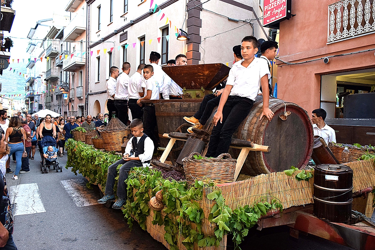 Jerzu Wine Festival 2026: il gusto del Cannonau tra tradizione e spettacolo